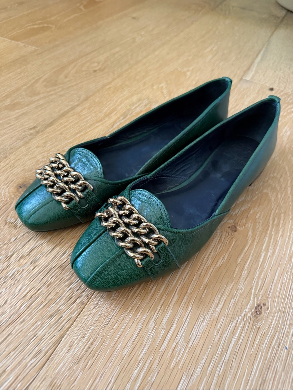 Tory Burch • D’Orsay Chain Ballet Flats